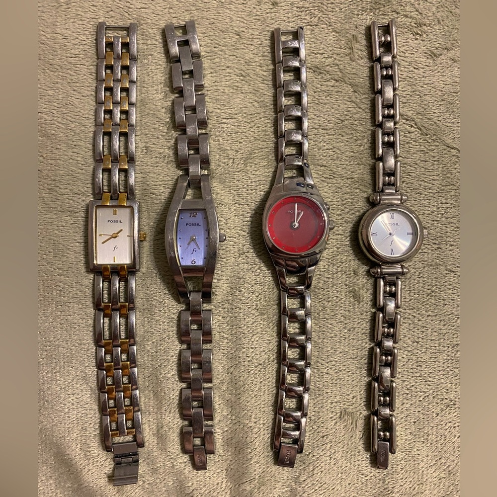 Fossil Watch Bundle Need Batteries